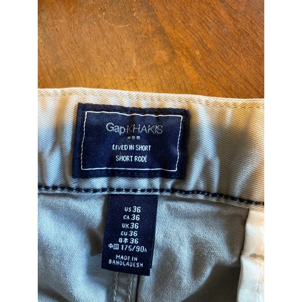 Gap Khakis Lived In Short Mens 36 Gray Chino Flat Front Casual Cotton Shorts